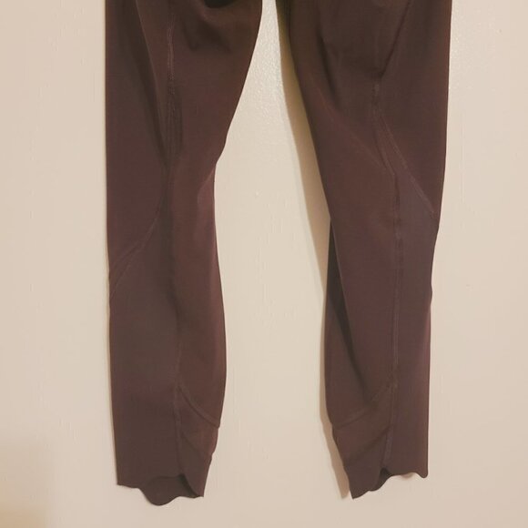 Lululemon | Women's Burgundy/Maroon High Waist Leggings w/ Petal Hems (Size 2) - Picture 9 of 11